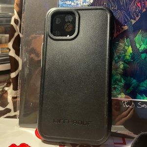 Life proof IPhone 11 case